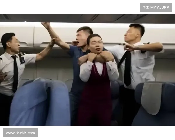 新疆劫机事件揭秘:六名劫匪如何效仿乘客绝望呼喊不反抗(新疆劫机事件中受表彰) 新疆劫机事件揭秘:六名劫匪如何效仿乘客绝望呼喊不反抗(新疆劫机事件中受表彰)
